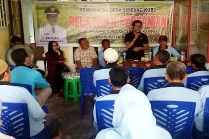 Warga Simpang Kubu Ikuti Pelatihan Pengolahan Pertanian