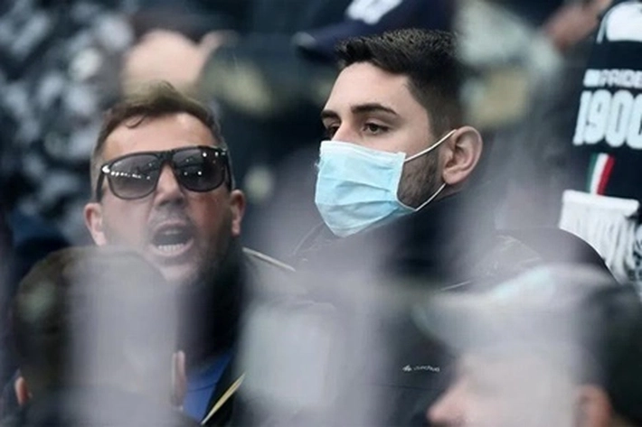 Liga Italia Terancam Virus Corona