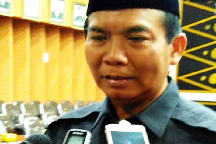 Pemko Pekanbaru Pertimbangkan Lockdown