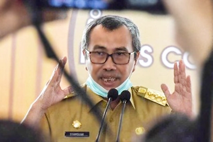 Gubri Imbau Penggunaan Masker dan Jam Malam