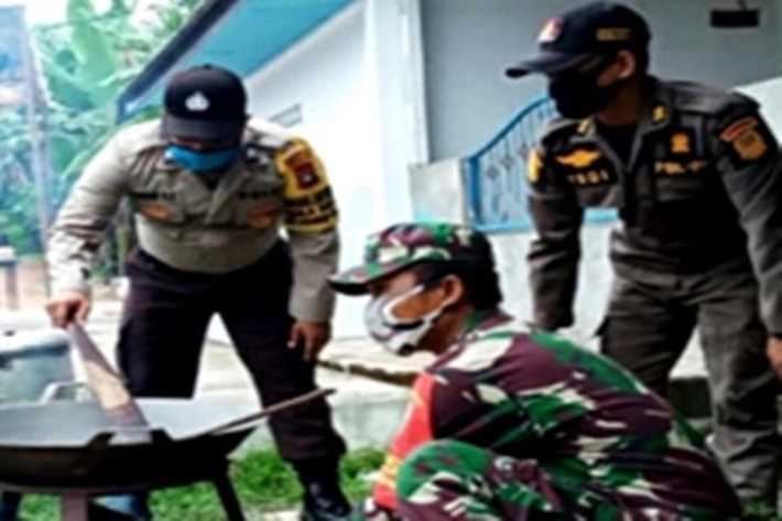 TNI-Polri Dabosingkep Buka Dapur Umum Ramadhan
