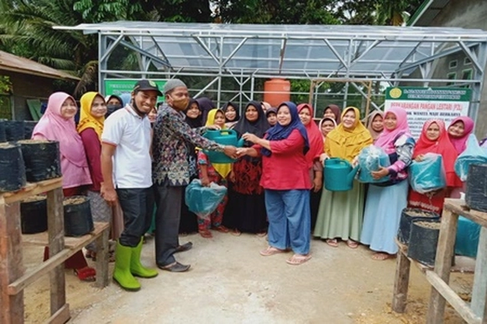Wanita Maju Berkarya Bantu Ekonomi