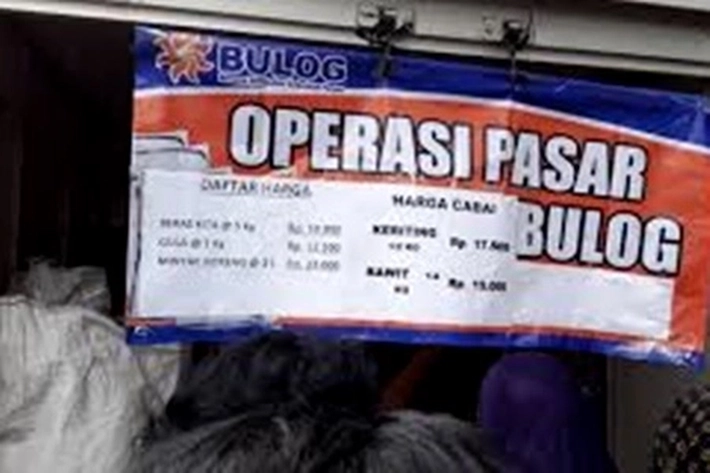 Bulog Operasi Pasar-Gelontorkan Gula Murah