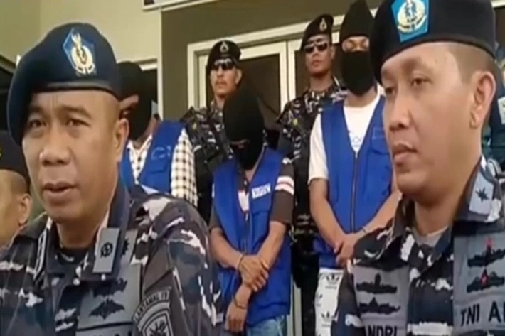 TNI AL Tangkap Perompak Kapal Tanker