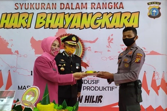 Polres Rohil Peringati HUT Bhayangkara Ke-74