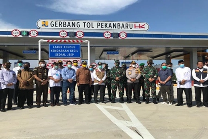 Gubri dan Pangdam I BB Tinjau Tol Pekanbaru-Dumai