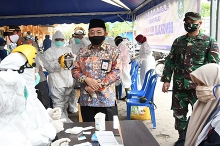 Plh Bupati H Bustami HY Tinjau Rapid Test