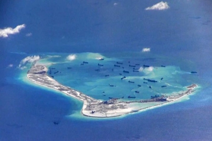Aksi China Memburu Sumber Daya Laut Disengketakan