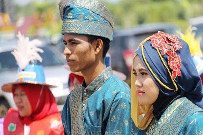 Busana Melayu akan Warnai HUT ke-63 Riau