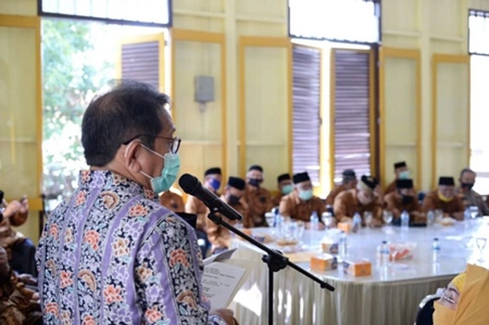Sekda Riau Yan Prana Hadiri HUT Ke-58 PWRI Riau