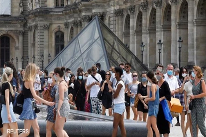 Paris Kembali Zona Merah Wabah Corona