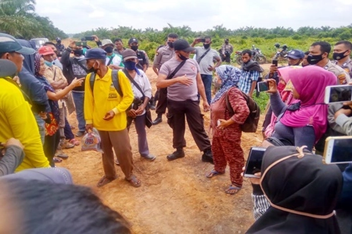 Gapoktan Mekar Jaya Tuntut Lahannya yang Diklaim PT SS