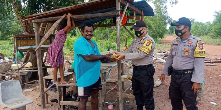 Dapur Umum Polres Bintan Bantu Warga Kurang Mampu