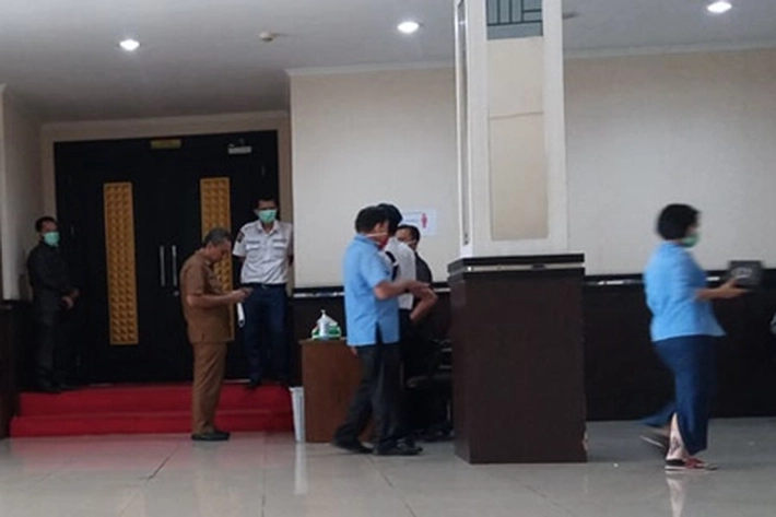 Banyak Terpapar Covid-19, Kantor DPRD Pekanbaru Diminta Tutup