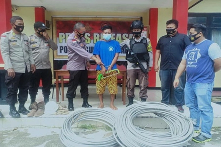 Polisi Ringkus Pencuri Kabel PLN