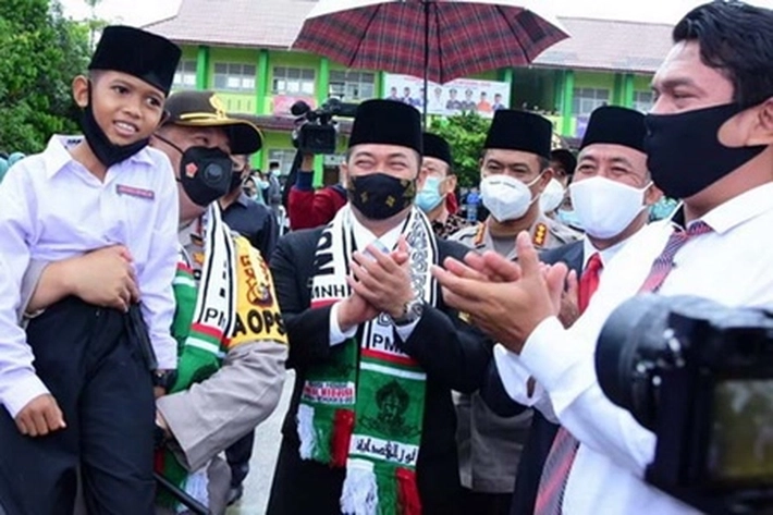Kapolda Riau Beri Sinyal Ponpes Nurul Hidayah Bebas Covid-19
