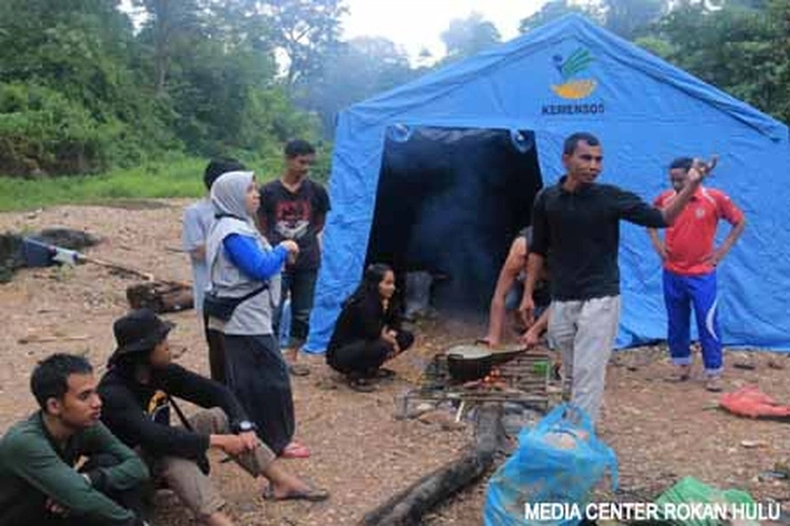 Pjs Bupati Masrul Kasmy Promosikan dan Berkemah di Objek Wisata