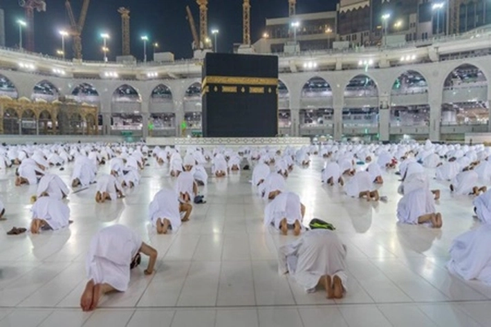 Umrah Saat Pandemi, 'Karantina di Hotel Berhari-hari'