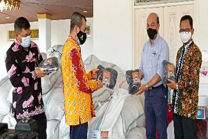 Dua Perusahaan Swasta Jor-joran Bantu Masker