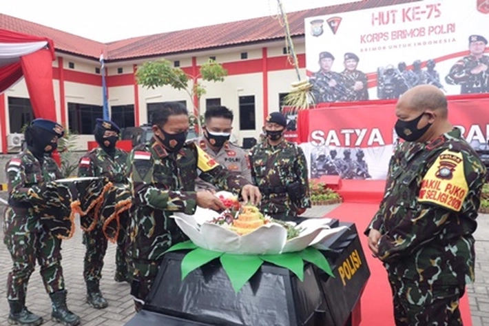 Peringatan HUT Ke - 75 Brimob Dilakukan Secara Zoom Meeting