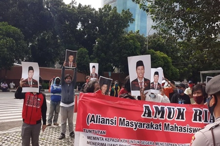 AMUK Riau Desak KPK Periksa dan Tetapkan Indra Gunawan Eet Tersangka
