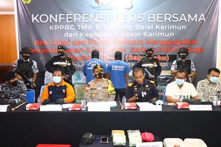 Penyelundupan Narkotika Seberat 4, 242 Kg Digagalkan