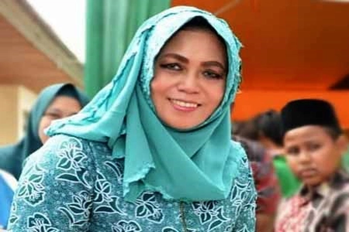 Misnarni Istri Gubernur Riau Isolasi di Rumah, 'Jadi Korban Keganasan Corona'