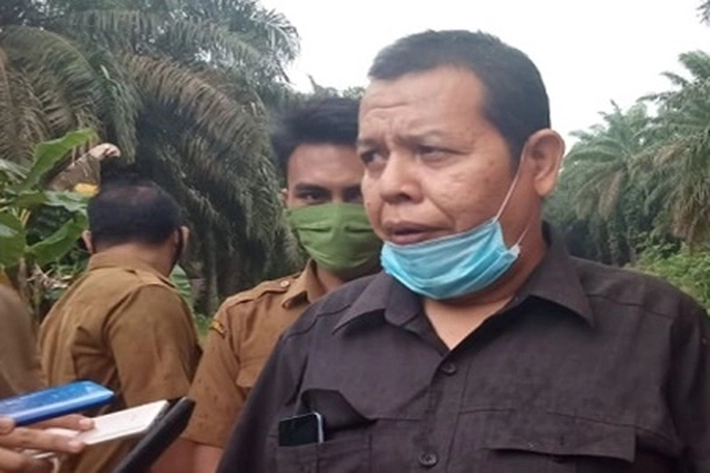 Jalan Penghubung Siak-Bengkalis Tak Tersentuh Aspal, Kadis PUPR Irving: Tahun 2021 Dimulai