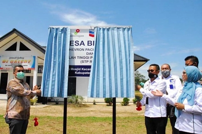 Desa Wisata Kampung Patin Binaan SKK Migas, PT CPI dan STP Riau Juara