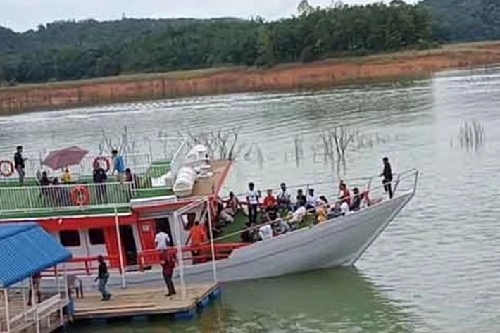 Kapal Wisata Banawa Nusantara 58 Karam