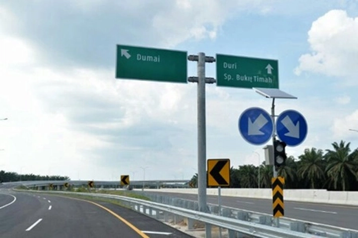 Libur Nataru Kendaraan Melintas Jalan Tol Permai Naik, Hutama Karya 'Tekan Angka Kecelakaan'