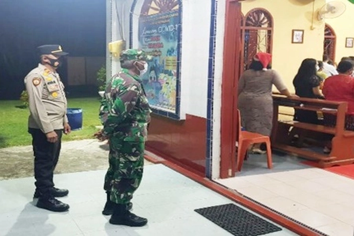 Polisi di Meranti Amankan Petasan dan Kembang Api, Ibadah Natal 'Patuhi Prokes'