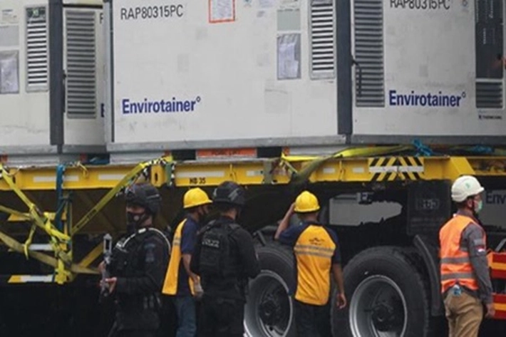 Satgas Covid-19: Pengiriman Vaksin Covid-19 ke Riau Lewat Jalur Darat