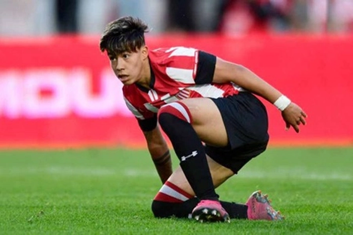 Winger Muda Mini Messi Melangkah ke Manchester City
