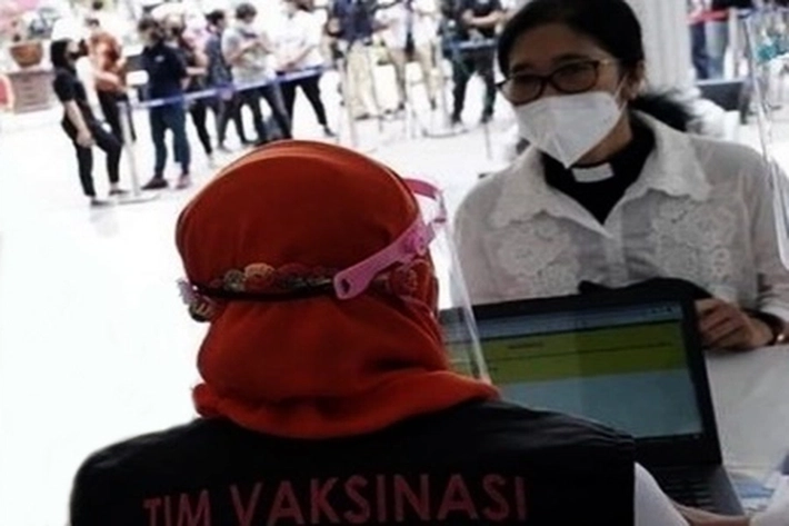 Vaksin Tahap ke III Tiba di Pekanbaru, Tapi Pelaksanaan Vaksinasi 'Masih Rendah'