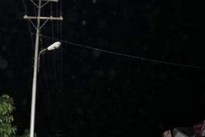 PLN Kembali Putuskan Lampu Listrik Jalan di Pekanbaru, Karena 'Telat Bayar'