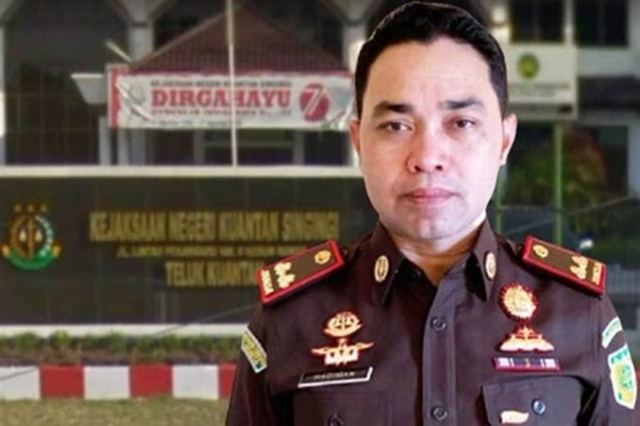 Kejari Kuansing Terima Uang Pengganti dari Tersangka Korupsi