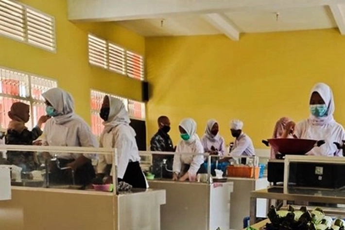 SMKN 6 Pekanbaru Mulai Belajar Tatap Muka Dua Kali Seminggu