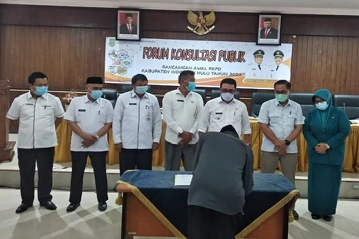Wabup Inhu H Khairizal Buka Forum Konsultasi Publik 