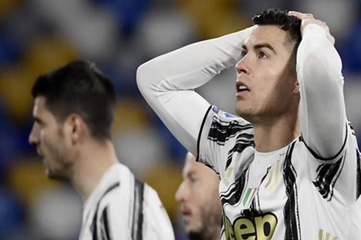 Juventus Tumbang di Markas Napoli