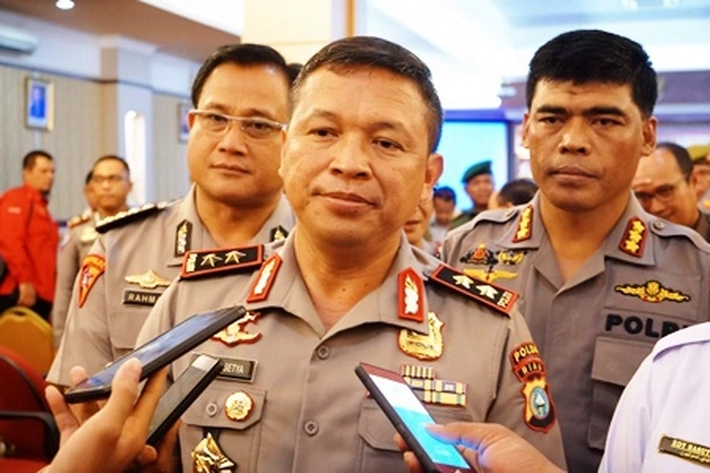 Kapolda Riau, Irjen Agung Setya Imam Effendi Mutasi Jajarannya