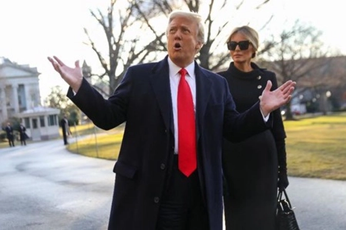 Mantan Presiden AS Donald Trump Kembali Lolos Pemakzulan