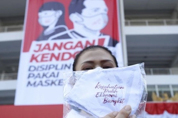 Perhatikan Masker dan Kebiasaan Makan Untuk Menangkal Virus
