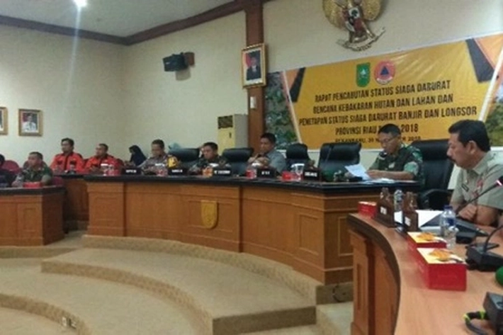 Penetapan Status Siaga Darurat Karhutla Riau Juga Diapresiasi Kepala BNPB
