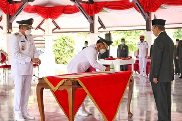 Bupati dan Wakil Bupati Kepulauan Meranti Terpilih Sampaikan Visi dan Misinya