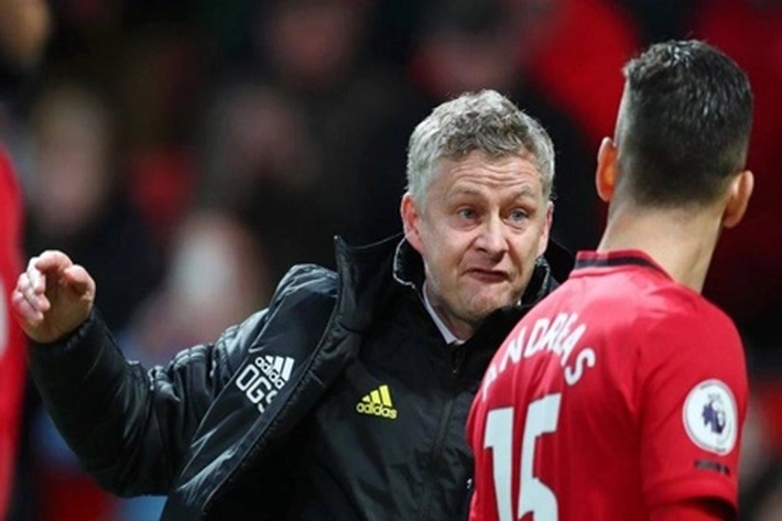 Karier Pelatih Chris Wilder di Ujung Tanduk, Meski 'Terancam Dipecat'