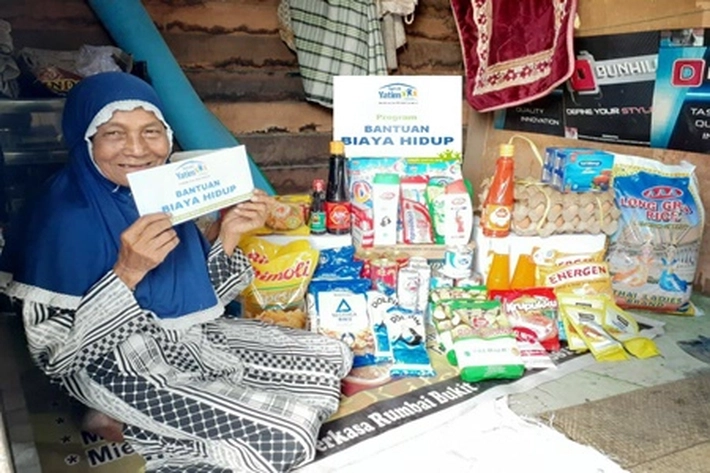 Rumah Yatim Bantu Nurhayati yang Sudah 'Usia Senja'