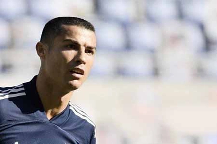 Real Madrid Masih Merekrut Cristiano Ronaldo