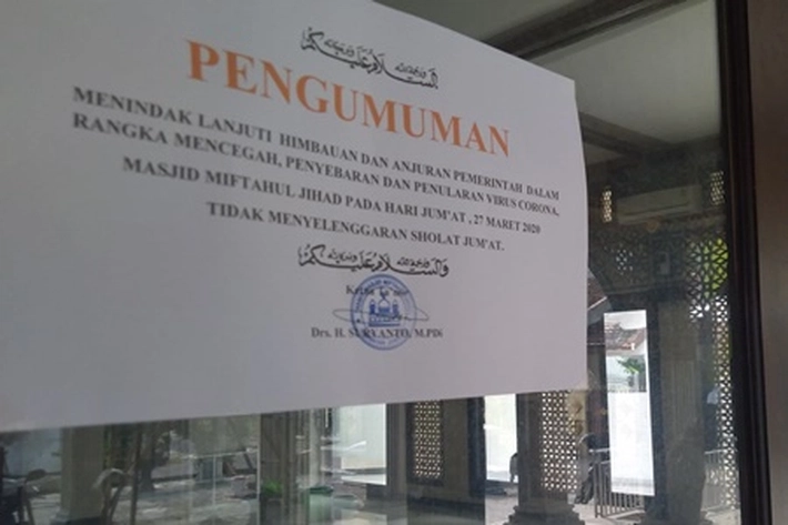 32 Kelurahan Zona Merah Dilarang Salat Berjamaah, Aktivitas 'Rumah Ibadah' Dihentikan