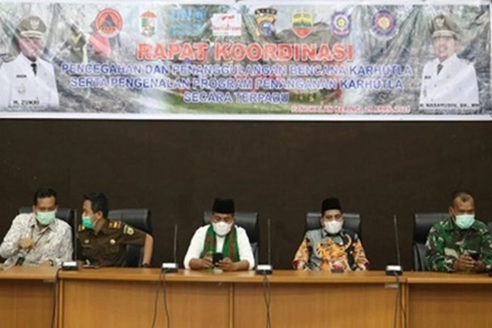 Bupati Zukri akan Kerahkan Ekskavator Bantu Warga Buka Lahan Kebun Tanpa Bakar